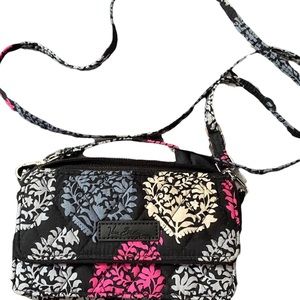 Vera Bradley Cross Body bag Barely used great condition